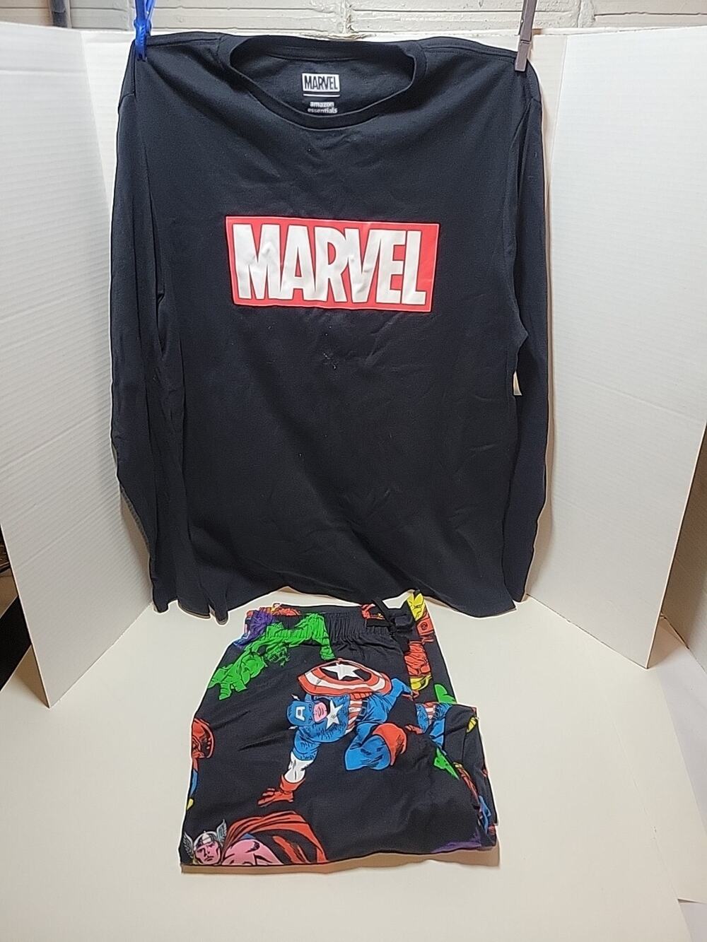 Amazon Essentials SMALL Marvel Avengers Brand New 2 pc. Pajama Set